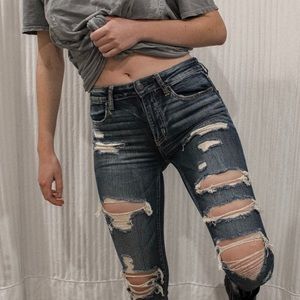 american eagle distressed skinny jeans